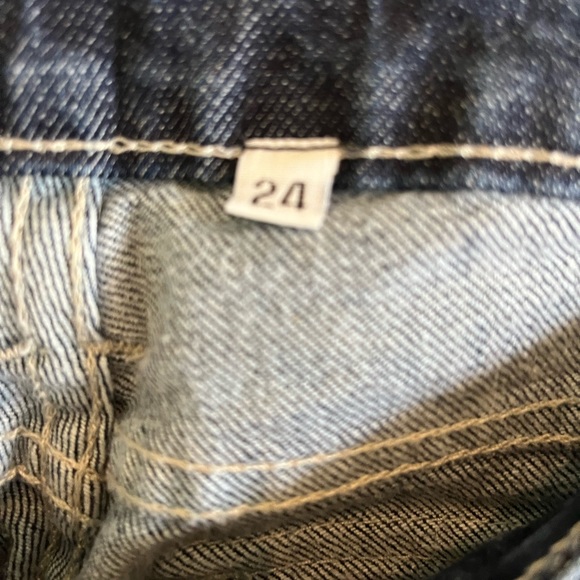 William Rast Jeans - size 24 - Picture 3 of 8